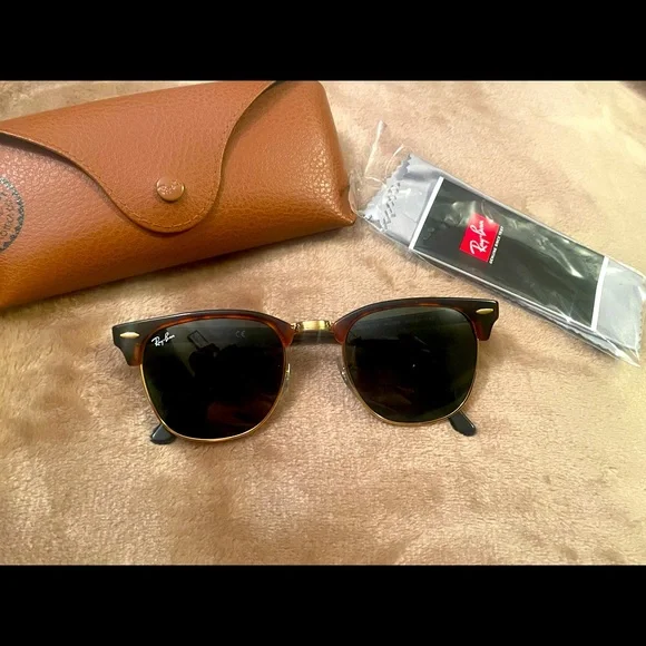 Ray-Ban Gold and Brown Clubmaster Sunglasses with Rose Gold lenses Sunglasses Ray-Ban New Clubmaster RB4416 6654/G9 51-20  main image 4